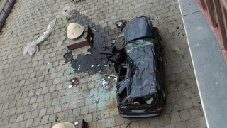 Illustration for article titled Woman survives fall from parking garage in tuner SUV